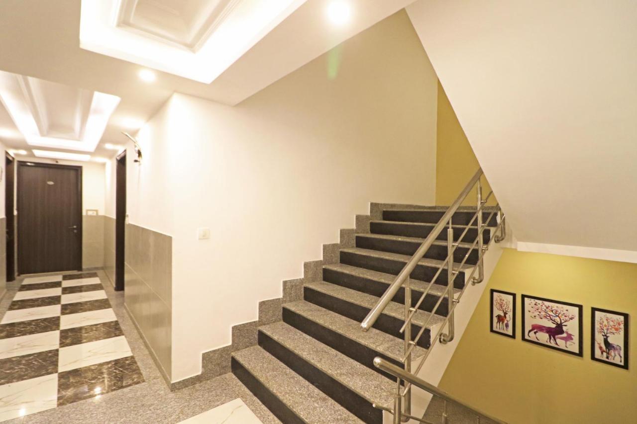Hotel Almora Near Delhi Airport Neu-Delhi Exterior foto